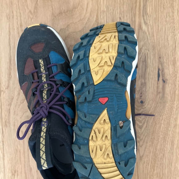 Aritzia Salomon Gor-Tex Xa pro 1 mid - Picture 4 of 6